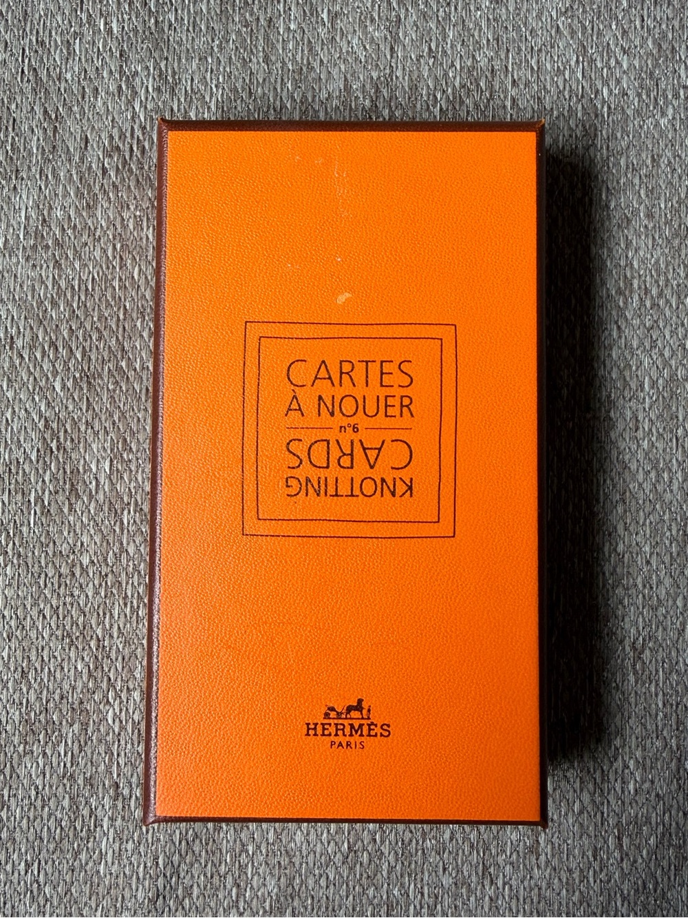 HERMES Knotting Cards Cartes A Nouer Carre
Scarf - Picture 2 of 4